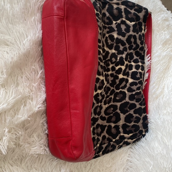 COACH PARK OCELOT PRINT HOBO CROSSBODY BAG preowned. Excellent condition. - Picture 9 of 10